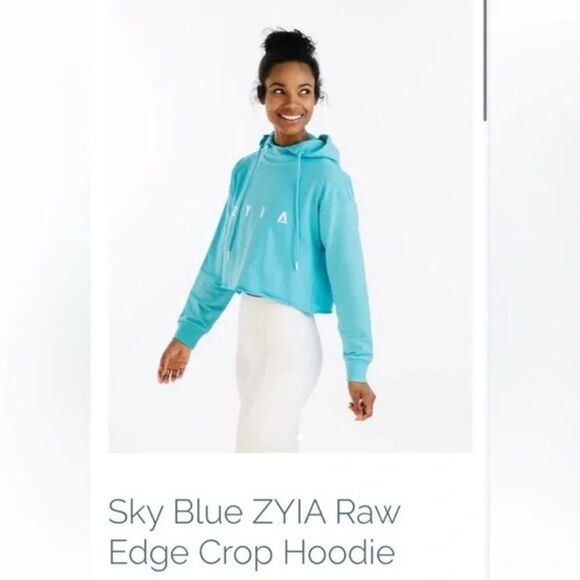 🌹ZYIA Sky Blue Cropped Boxy Hoodie - Picture 3 of 6